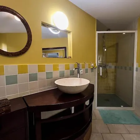 Maison Traditionnelle Centre 別荘 *