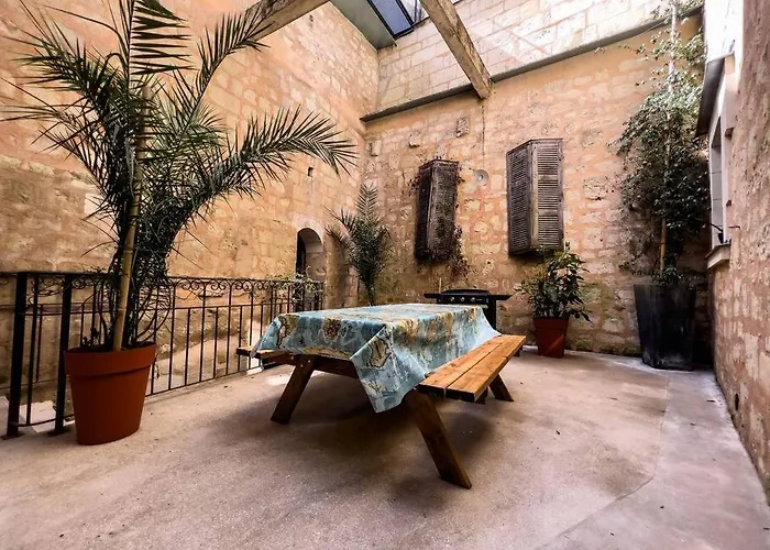 Casa de Férias Maison Traditionnelle Centre *